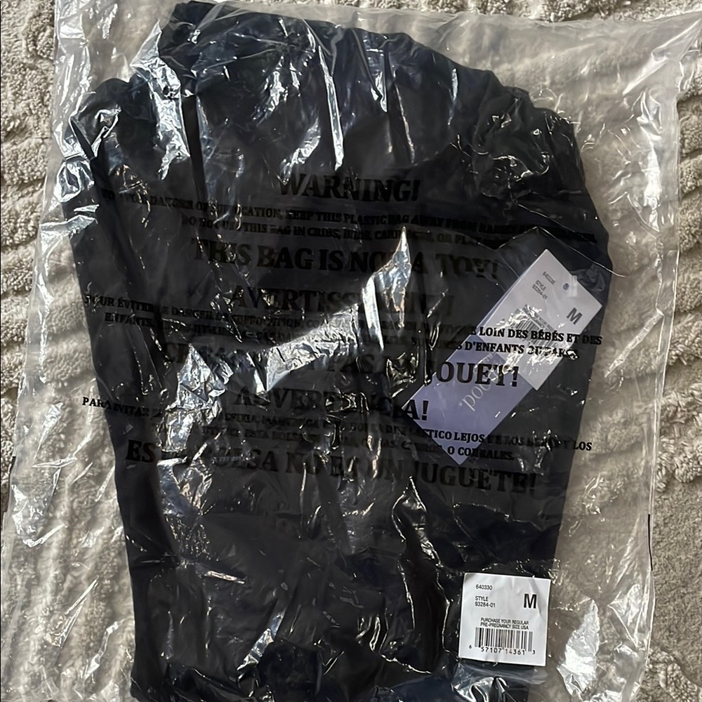 Motherhood maternity Black leggings- new in bag, size medium